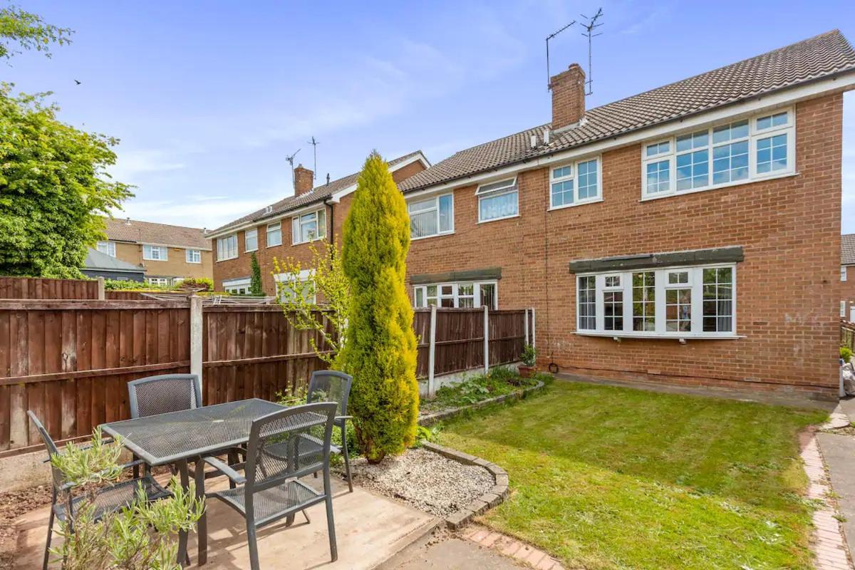Bright & Spacious With Garden & Parking Nottingham Exterior foto